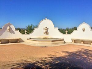 Casa dos Patudos fountain